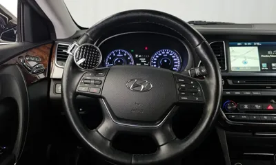 Hyundai Aslan