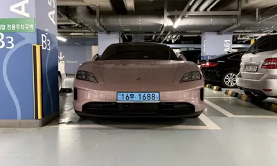 Porsche Taycan