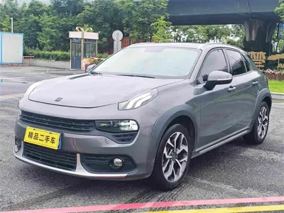 Lynk & Co 02