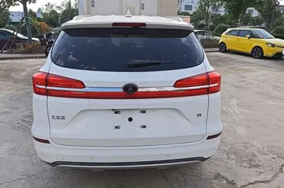 BYD Song