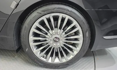 Kia K9