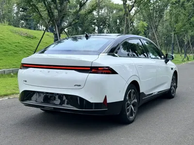 Xpeng P5