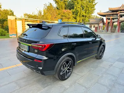 Roewe RX5