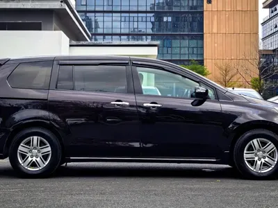 Mazda 8