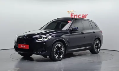 BMW iX3