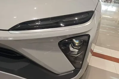 Nio EC6