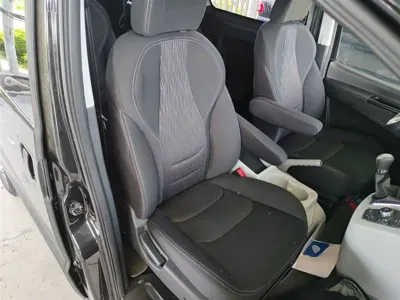 JAC Refine Refine M3