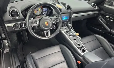 Porsche 718