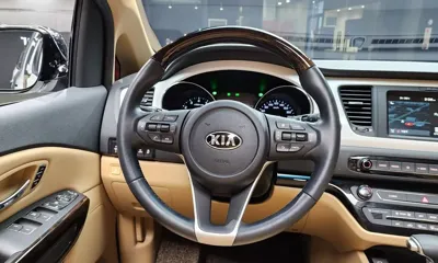 Kia Canival