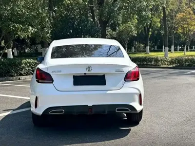 MG MG5