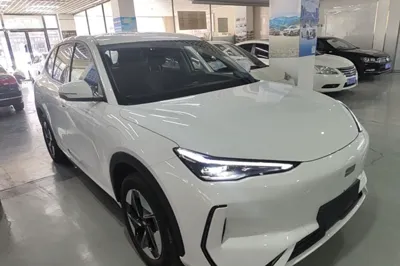 Geely Galaxy E5