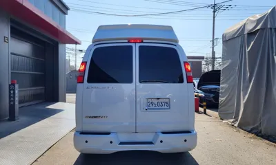 Chevrolet Express Van
