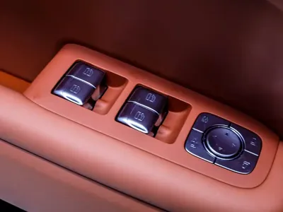Li Auto Li L8