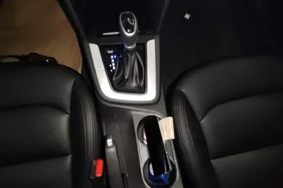 Hyundai Elantra (6th Generation