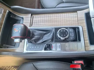 Roewe RX8