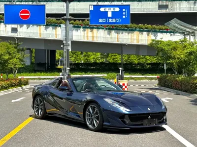 Ferrari 812