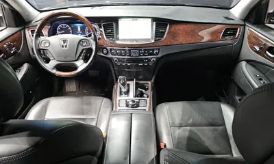 Hyundai Equus