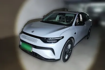 Leapmotor C11