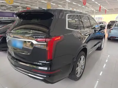 Cadillac XT6