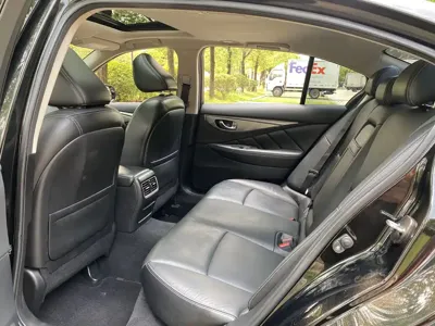 Infiniti Q50L