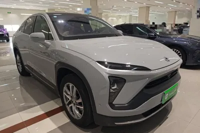 Nio EC6