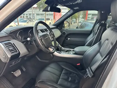 Land Rover Sport