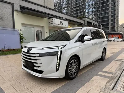 GAC Motor 传祺E8 PHEV