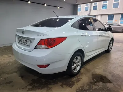 Hyundai Accent