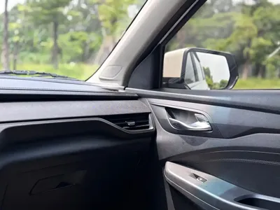 Wuling Hongguang S3