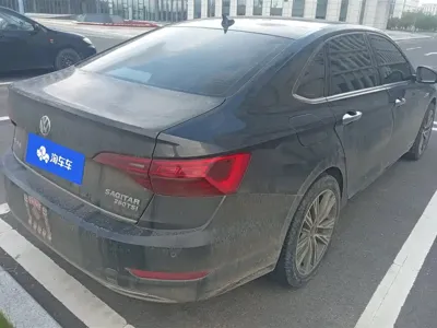 Volkswagen Sagitar