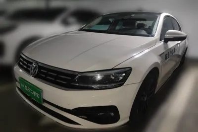Volkswagen Lamando