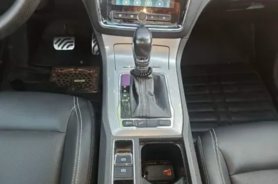Roewe RX5