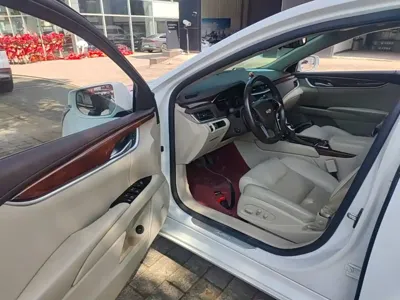 Cadillac XTS