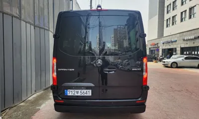 Mercedes-Benz Sprinter