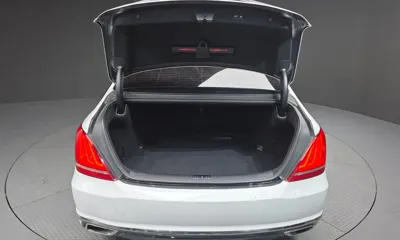 Genesis EQ900
