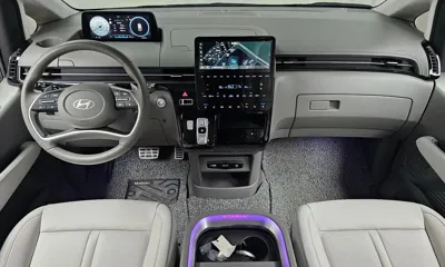 Hyundai Staria