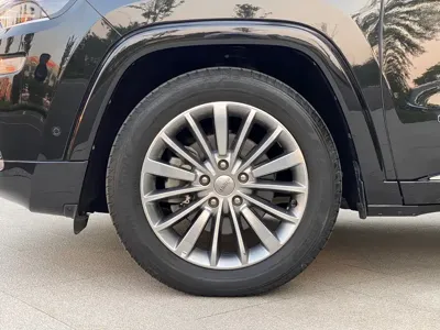 Jeep Grand Commander