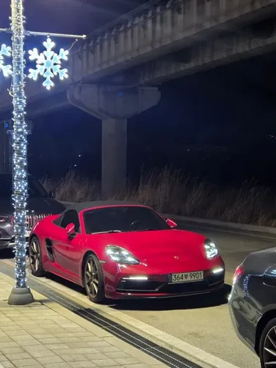 Porsche 718