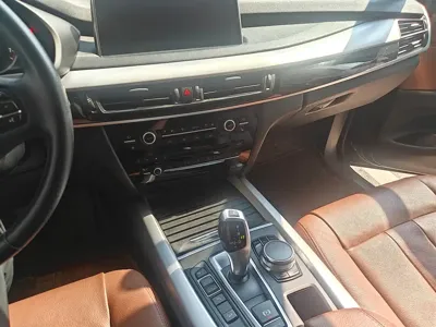 BMW X5 (Import)