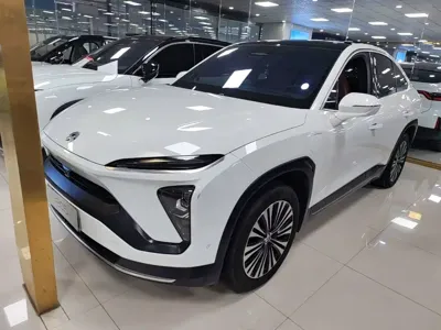 Nio EC6