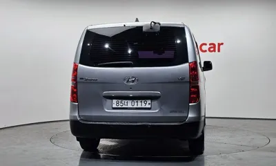 Hyundai Starex
