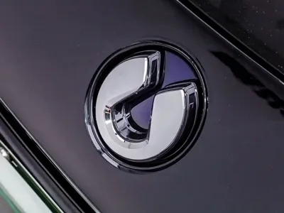 Denza Denza Z9GT