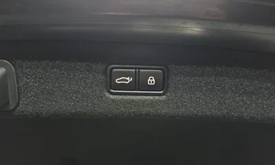 Genesis EQ900
