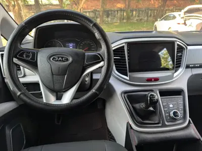 JAC Refine Refine M4