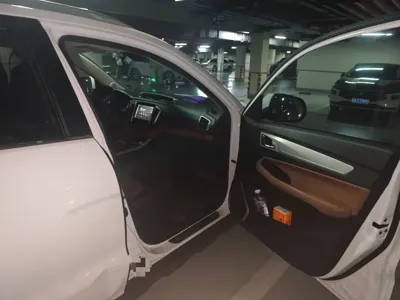 Geely Vision X6