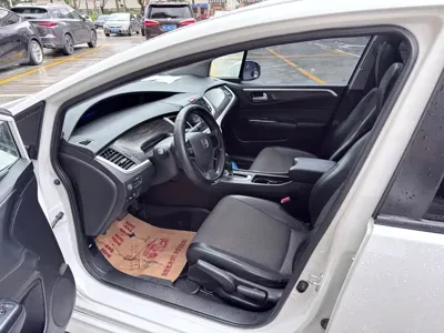 Honda Jade
