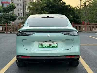 Hyper HT