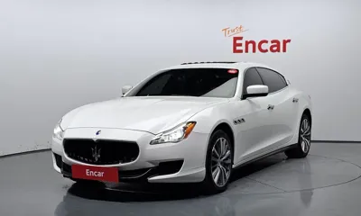Maserati Quattroporte