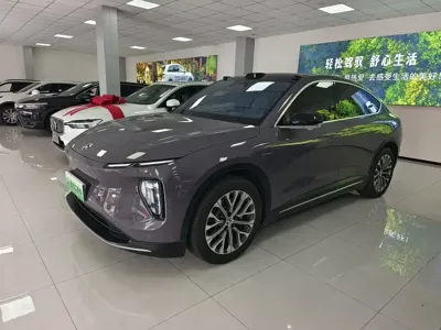 Nio EC6