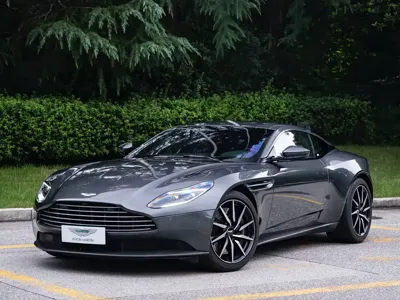 Aston Martin DB11
